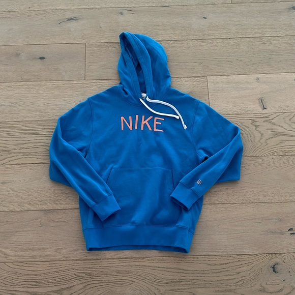 Nike sweater